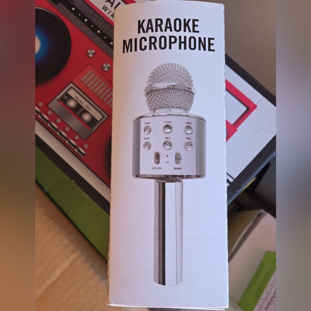 Lots of Karaoke Microphone